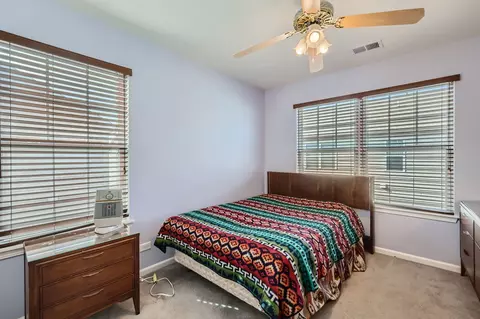 Bedroom - 320 Laurel Ave, Des Plaines, IL 60016 photo 3 of 3