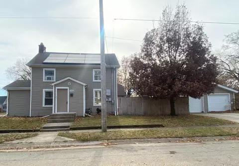 1506 Yonge St, Rockford, IL 61103
