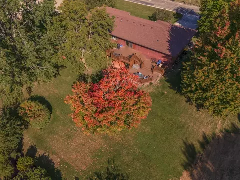 View/Area - 19137 Briar Dr, Bloomington, IL 61705 photo 4 of 4