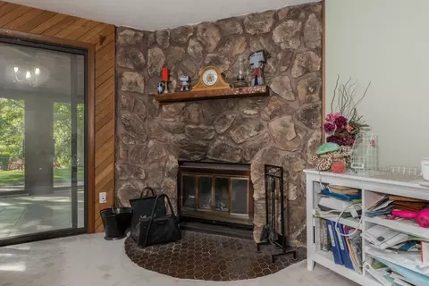 Living - 19137 Briar Dr, Bloomington, IL 61705 photo 2 of 2