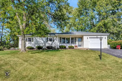 12124 W Josephine Dr, Mokena, IL 60448