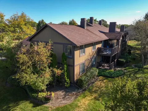 1915 Golf View Dr #2B, Bartlett, IL 60103 photo 29