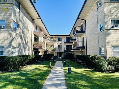 4235 N Kedvale Ave #1B, Chicago, IL 60641
