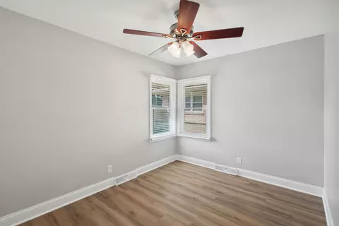 1037 E 7th St, Lockport, IL 60441 photo 10