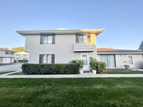 1315 Yarmouth Ct #1315, Schaumburg, IL 60193