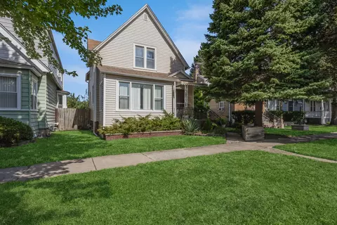 1848 High St, Blue Island, IL 60406