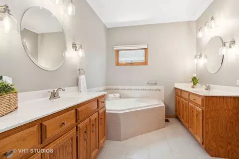 2411 Brookridge Dr, Plainfield, IL 60586 photo 15