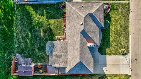 View/Area - 405 Hillside Ave, Ottawa, IL 61350 photo 1 of 1
