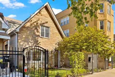 3226 W Beach Ave, Chicago, IL 60651