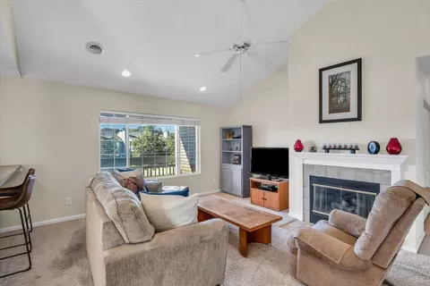 2402 Windward Blvd #210, Champaign, IL 61821 photo 11