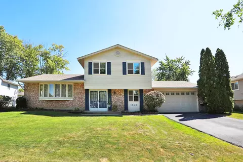 1536 California St, Elk Grove Village, IL 60007