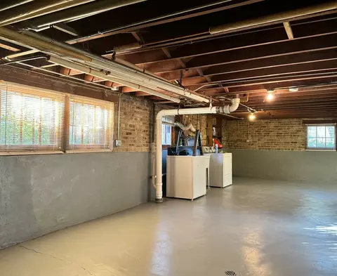768 E Thacker St, Des Plaines, IL 60016 photo 26