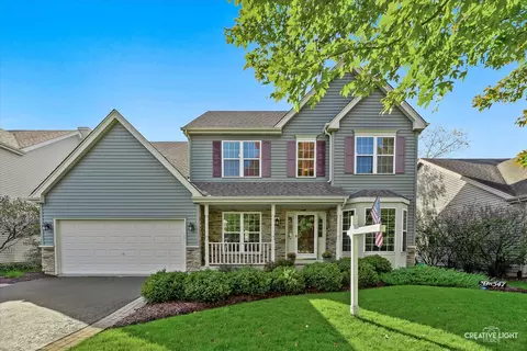 39 W547 Newton Sq, Geneva, IL 60134