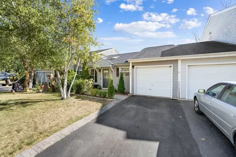 3120 Lynette Ln, Island Lake, IL 60042