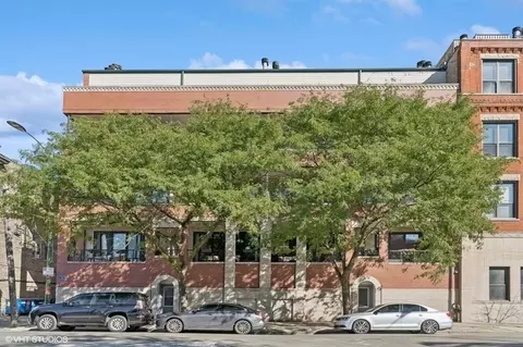 2531 N Sheffield Ave #2B, Chicago, IL 60614