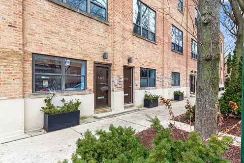 1315 W Belden Ave #F1, Chicago, IL 60614
