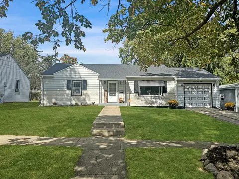 Other - 738 W Chestnut St, Freeport, IL 61032 photo 1 of 3