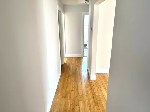 Entry Way - 331 Grove Ave, Des Plaines, IL 60016 photo 1 of 2