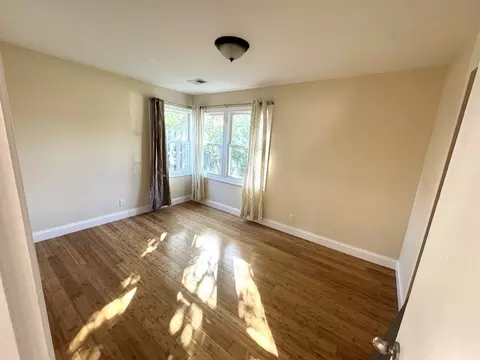 Bedroom - 331 Grove Ave, Des Plaines, IL 60016 photo 1 of 4