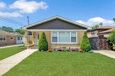 9928 Maple Ave, Oak Lawn, IL 60453