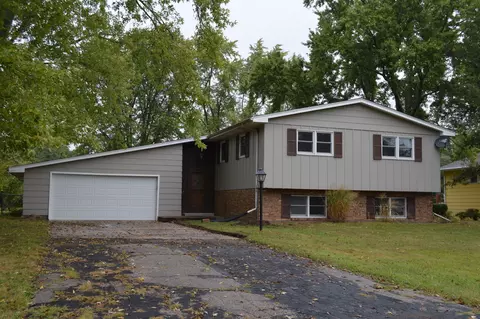 Undisclosed, Saint Anne, IL 60964