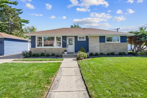 3 N N315 N Howard Ave, Elmhurst, IL 60126