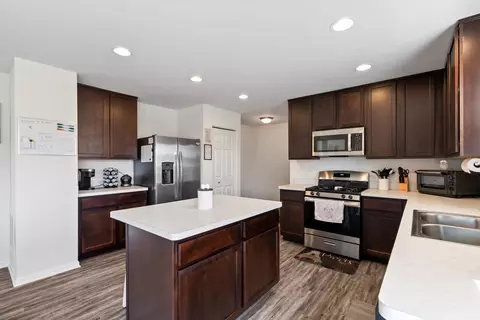 Kitchen - 1014 Freeman St, Plano, IL 60545 photo 2 of 3