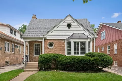 5218 Hoffman St, Skokie, IL 60077