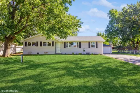 20923 S Canterbury St, Shorewood, IL 60404