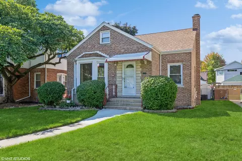 5106 N Mulligan Ave, Chicago, IL 60630