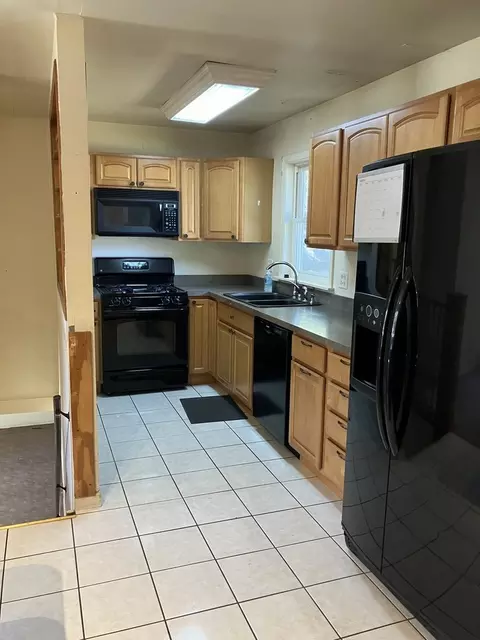 814 Oeffling Dr, Mchenry, IL 60051 photo 6
