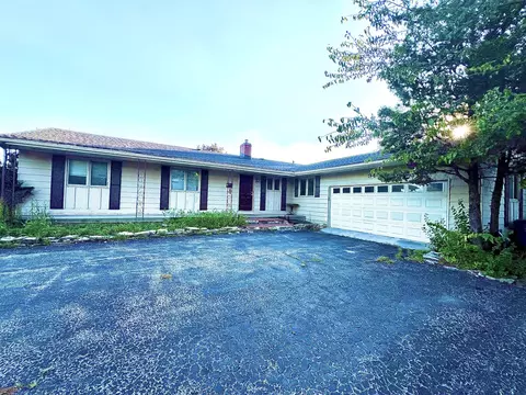 944 S Grant St, Hinsdale, IL 60521