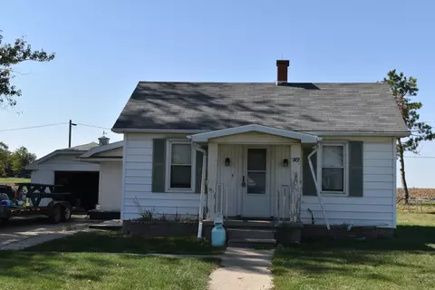 836 Jefferson St, Minonk, IL 61760
