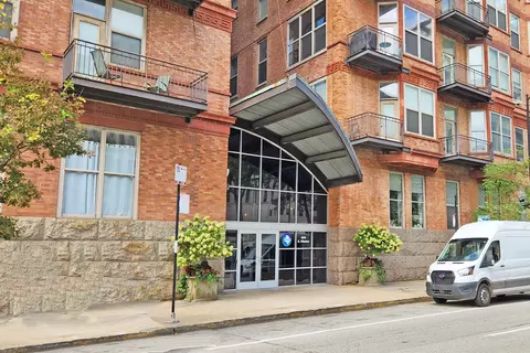 500 S Clinton St #342, Chicago, IL 60607
