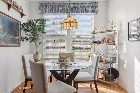 Dining - 4095 Whitehall Ln, Algonquin, IL 60102 photo 1 of 3