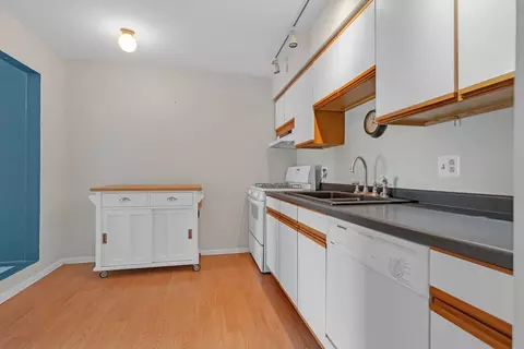 5000 Carriageway Dr #201, Rolling Meadows, IL 60008 photo 10