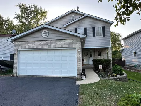 23536 N Cottage Rd, Lake Zurich, IL 60047