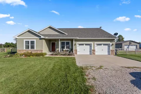 1480 County Road 600, Tolono, IL 61880