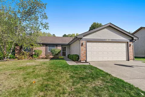 3845 Windjammer Ln, Hanover Park, IL 60133