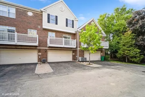 556 Prestwick Ln, Wheeling, IL 60090 photo 16