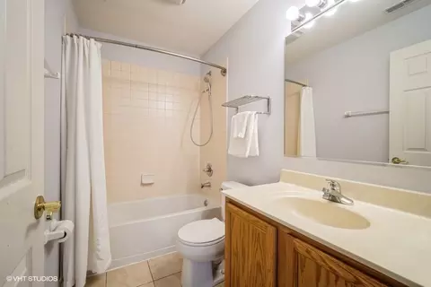 556 Prestwick Ln, Wheeling, IL 60090 photo 8