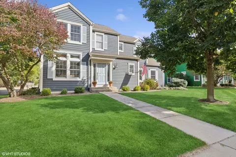 986 Mount Vernon Dr, Grayslake, IL 60030