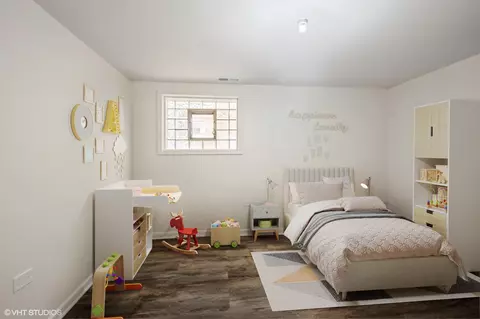 8143 S Wood St, Chicago, IL 60620 photo 13
