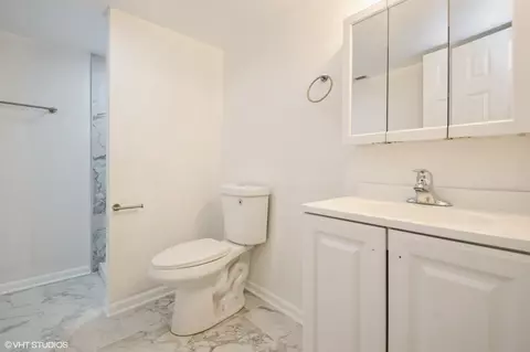8143 S Wood St, Chicago, IL 60620 photo 10