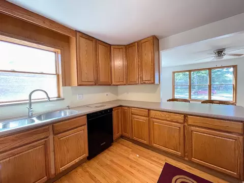 Kitchen - 1509 N Wolf Rd, Berkeley, IL 60163 photo 1 of 3