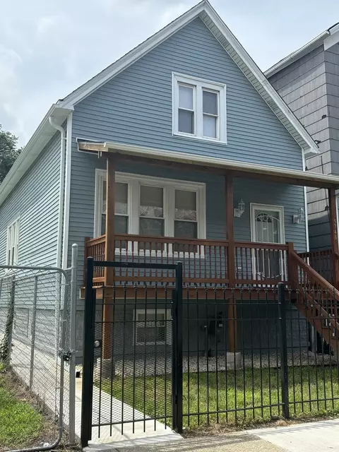 5746 S Princeton Ave, Chicago, IL 60621