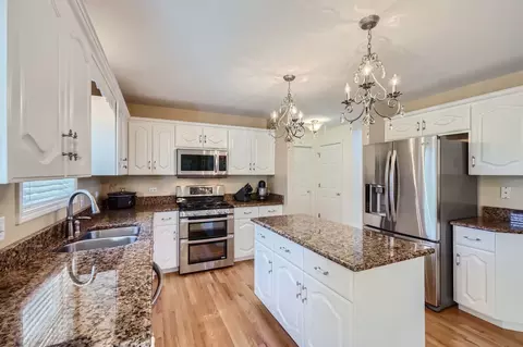 13341 Wellesley Ct, Plainfield, IL 60585 photo 13