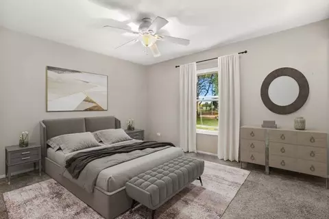 Bedroom - 648 Springfield Ct, Roselle, IL 60172 photo 1 of 7