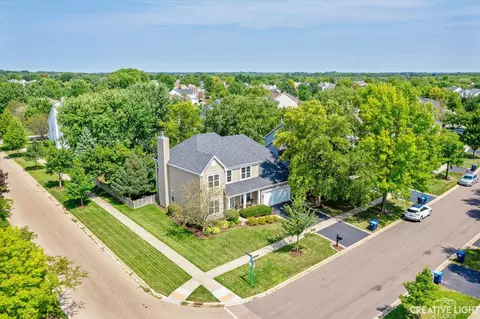 View/Area - 39 E W274 E Mallory Dr, Geneva, IL 60134 photo 2 of 5