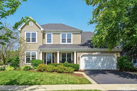 Exterior - 39 E W274 E Mallory Dr, Geneva, IL 60134 photo 6 of 6